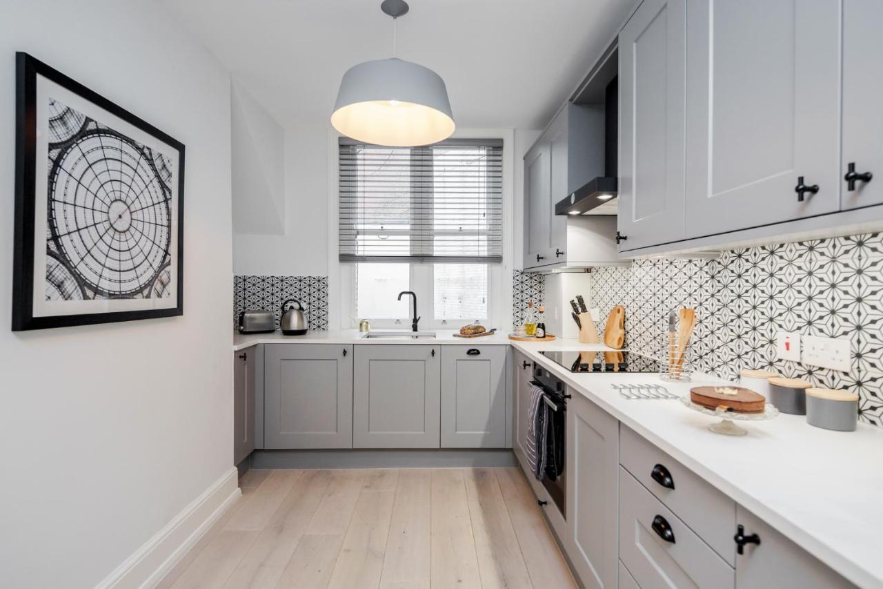 Kula London - Covent Garden St Martin'S Lane Apartment ภายนอก รูปภาพ